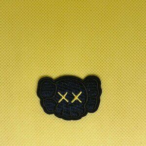 KAWS embroidery iron on patch Hype beast SNEAKERHEAD Uniqlo